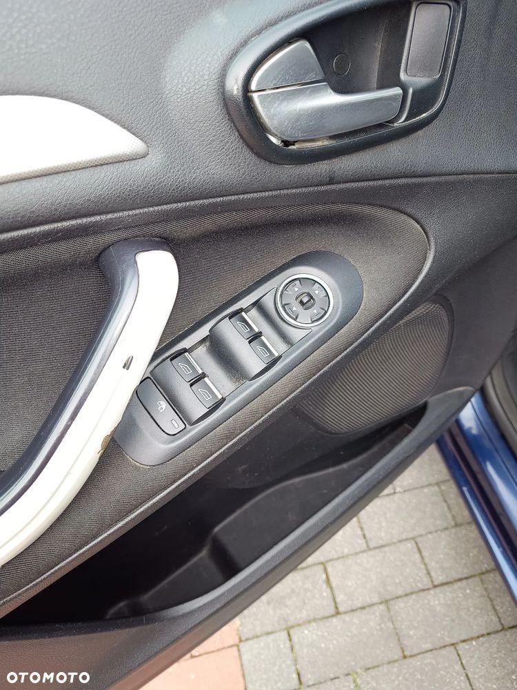 Ford Galaxy - 14