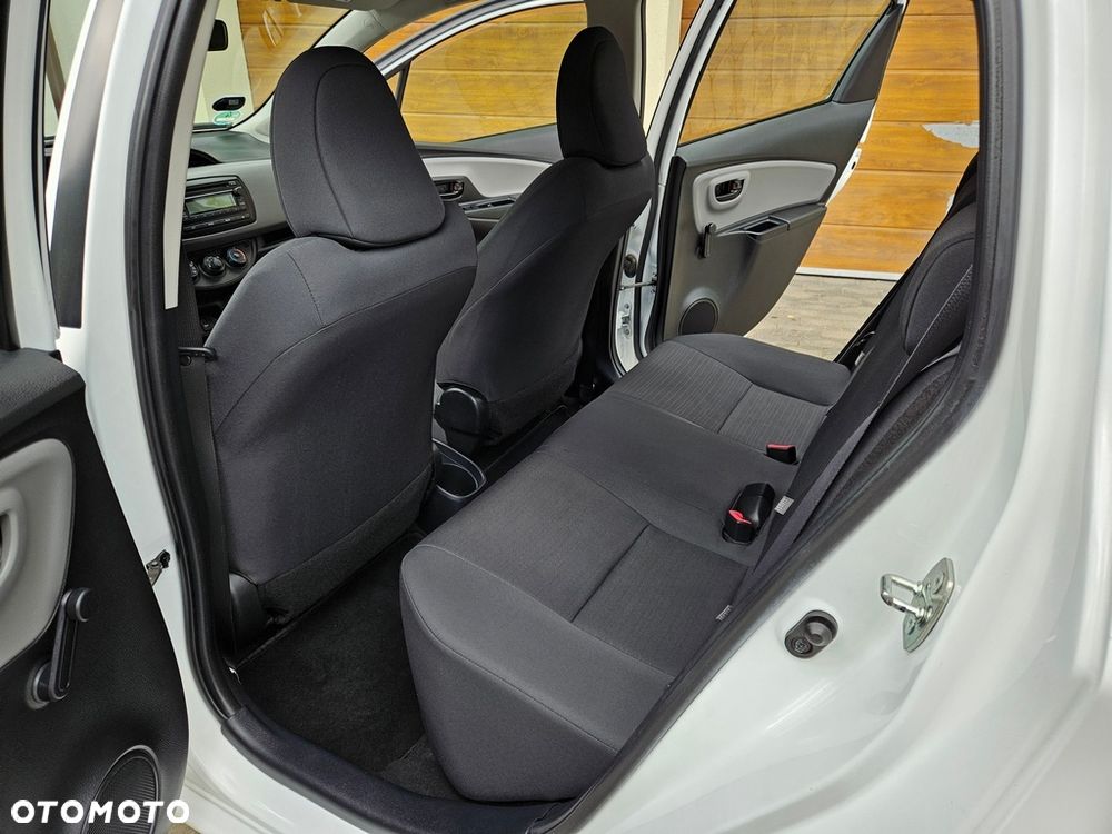 Toyota Yaris - 19