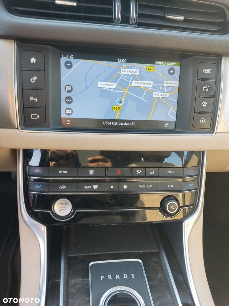 Jaguar XF E-Performance Prestige - 20