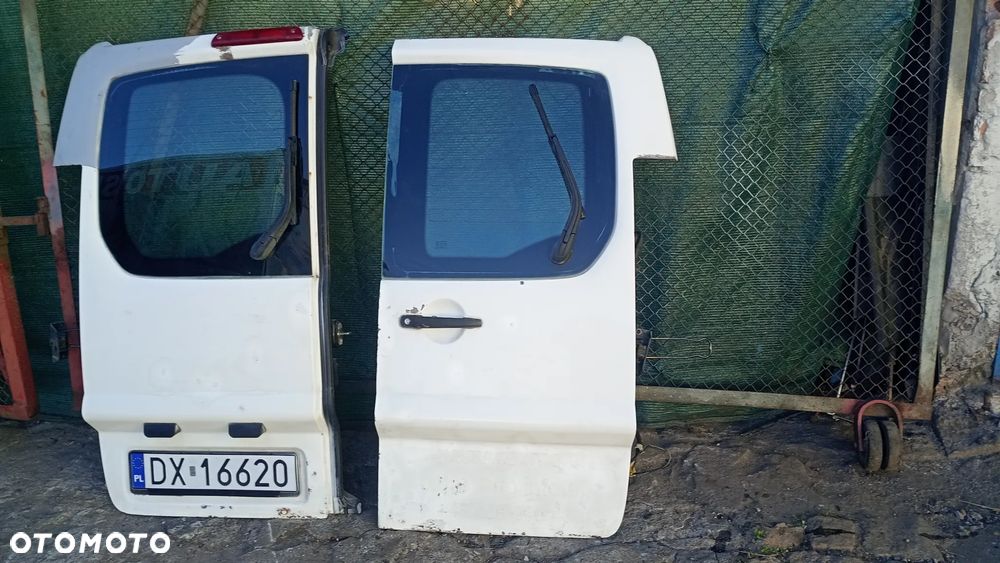 F.VAT EWPA Fiat Scudo DRZWI LEWE TYLNE PRAWE Peugeot Expert  Drzwi Tylne białe z szybą Citroen Jumpy drzwi tylne kompletne - 4