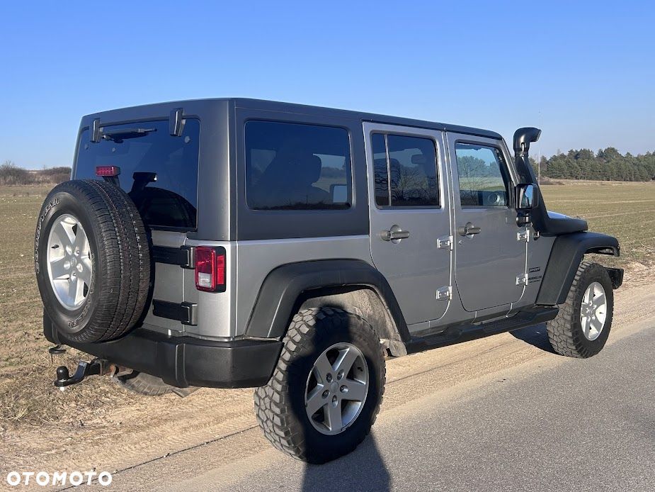 Jeep Wrangler - 3