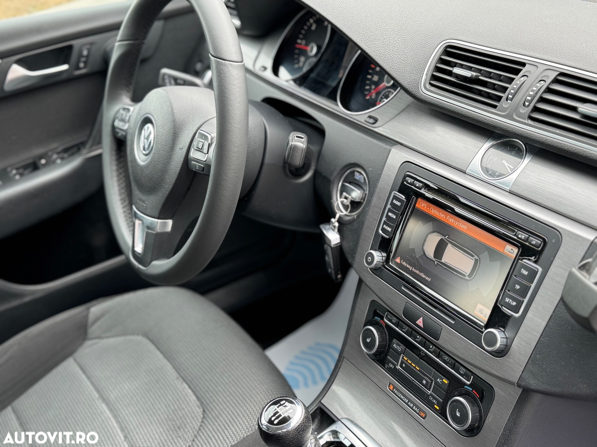 Volkswagen Passat Variant 2.0 Blue TDI SCR Highline - 4