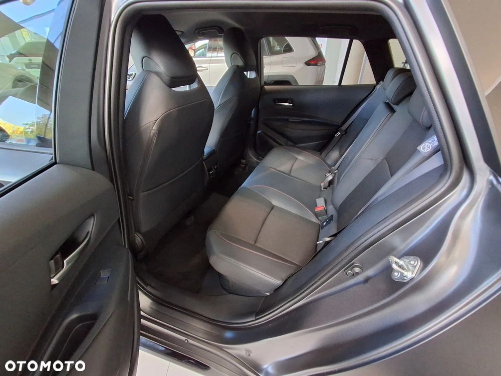 Toyota Corolla 1.8 Hybrid GR Sport - 39