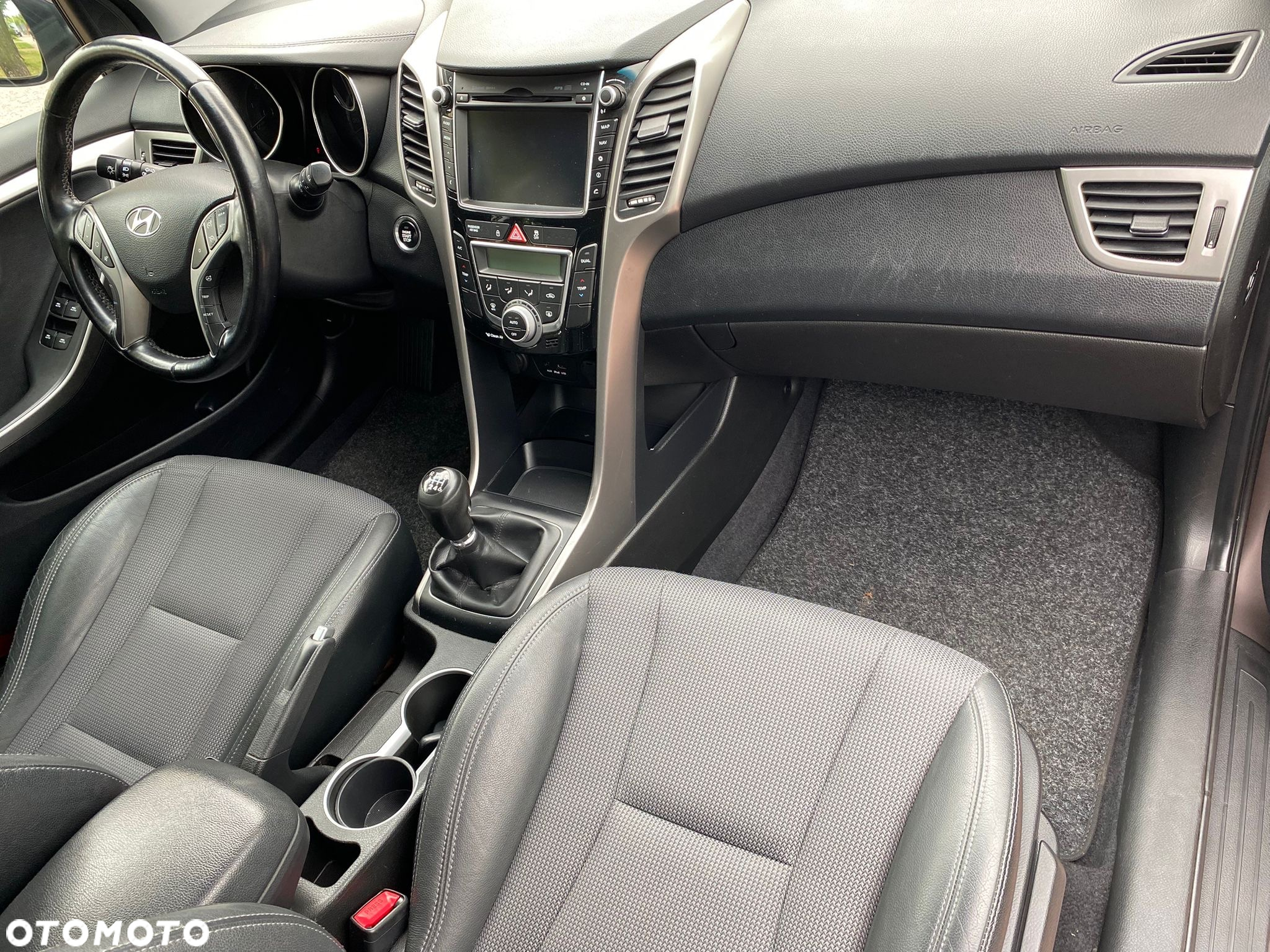 Hyundai i30 1.6 CRDi BlueDrive Comfort - 18