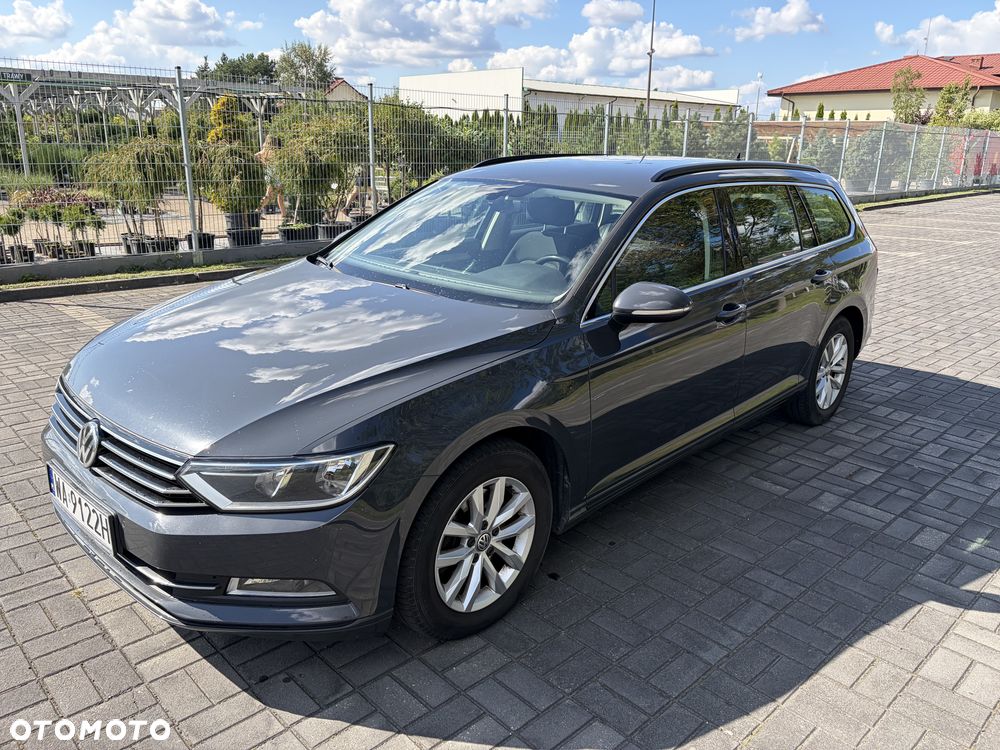 Volkswagen Passat 1.6 TDI (BlueMotion Technology) Comfortline - 8