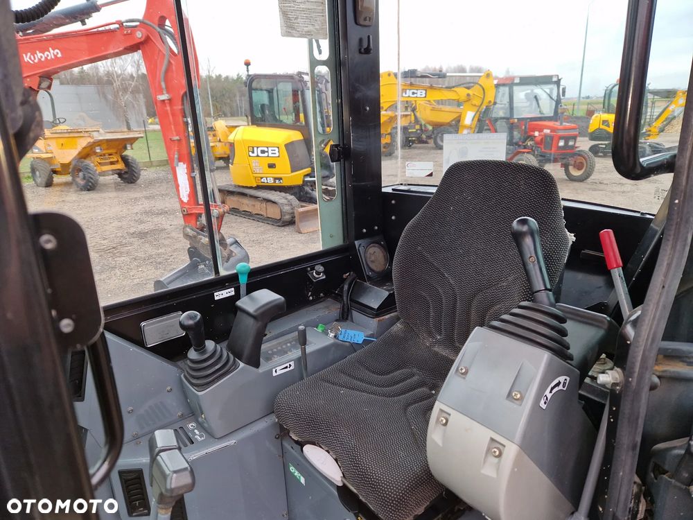 Takeuchi TB 23R JCB 8026, Yanmar sv 26 vio 27, kubota cat - 11