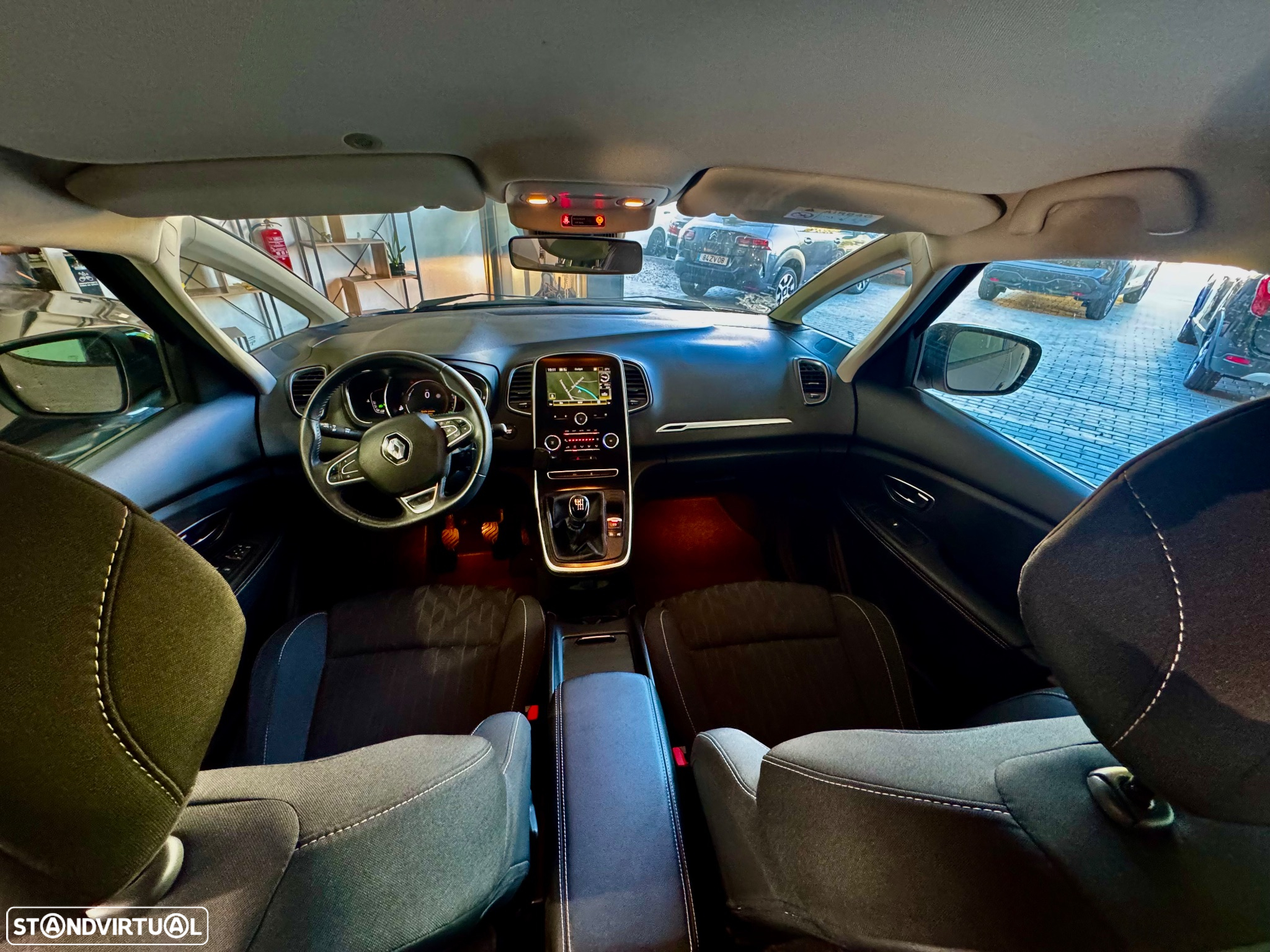 Renault Scénic 1.7 Blue dCi Limited - 13