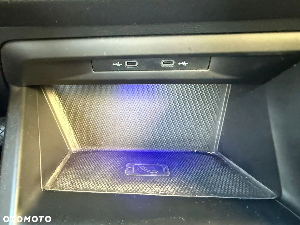 Volkswagen Golf VIII 1.4 TSI Plug-In Hybrid Style DSG - 35