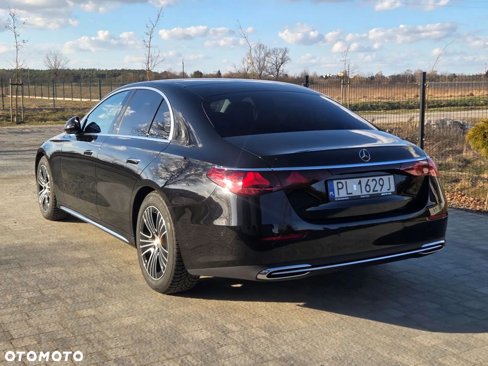 Mercedes-Benz Klasa E 220 d 9G-TRONIC - 13