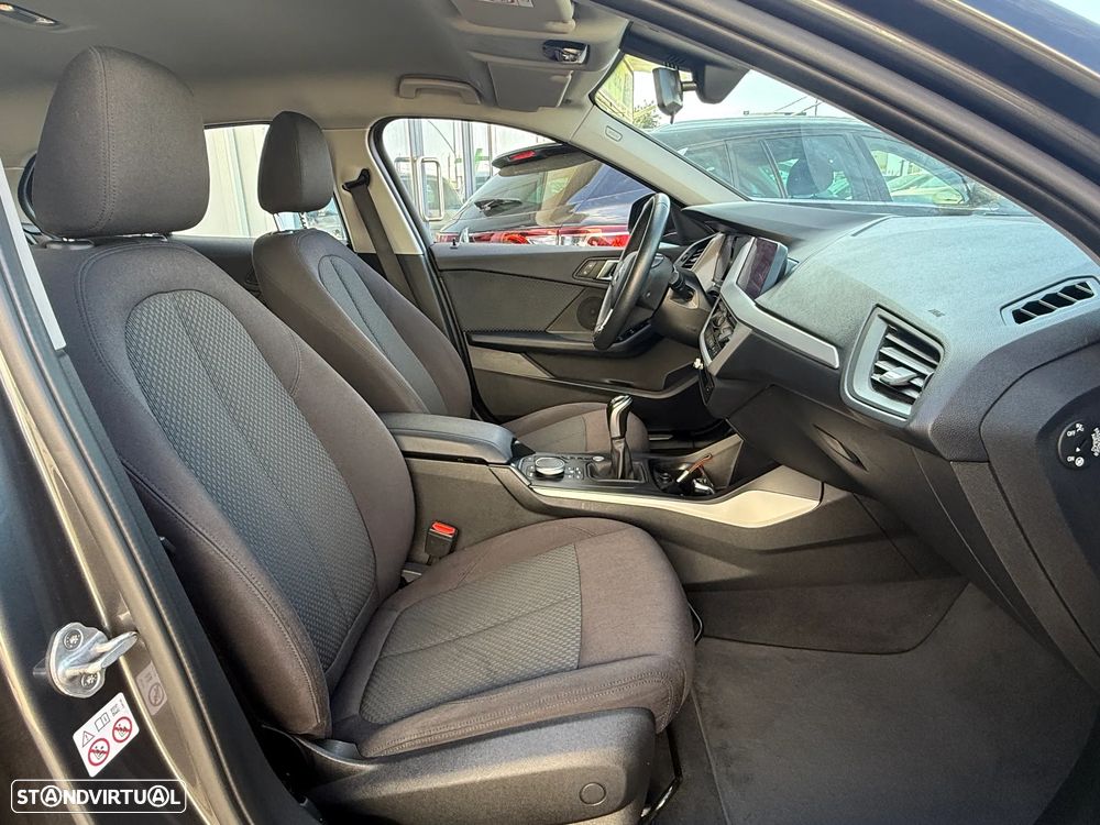 BMW 116 d EfficientDynamics - 24