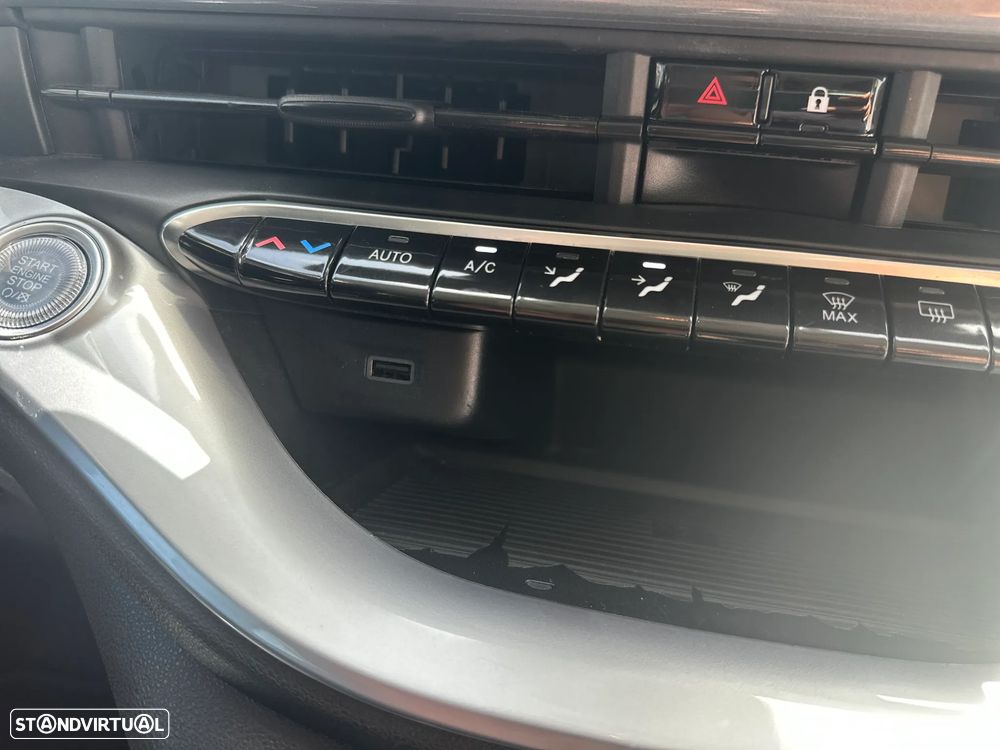 Fiat 500e 3 + 1 42 kWh - 16
