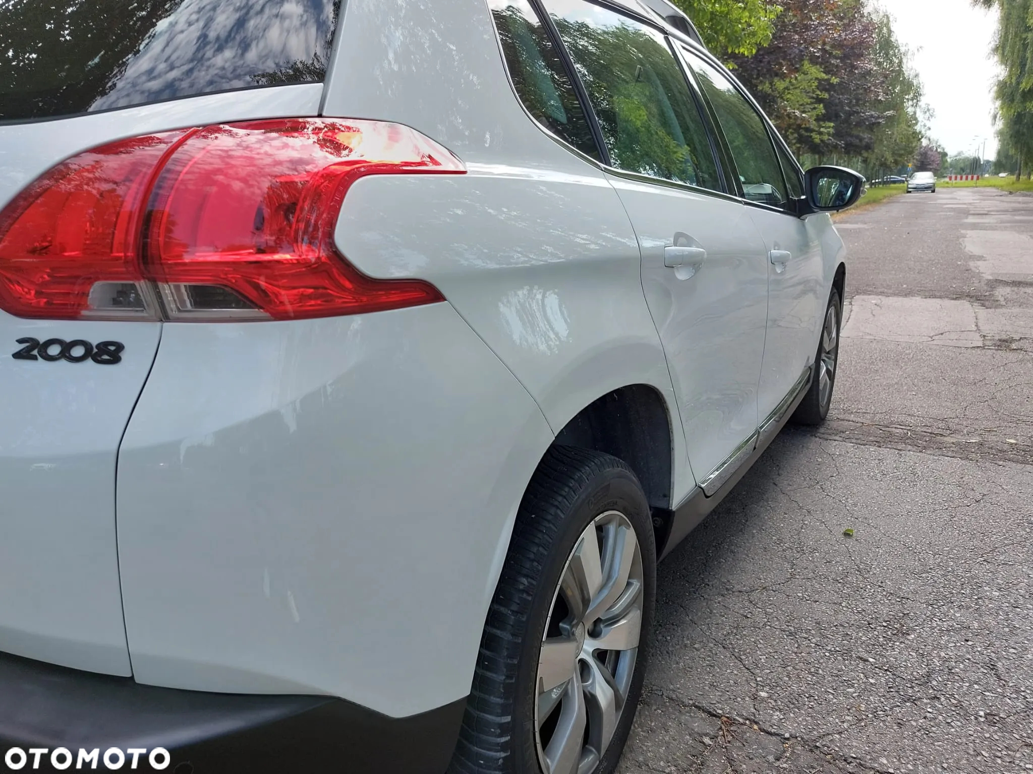 Peugeot 2008 PureTech 82 Allure - 16