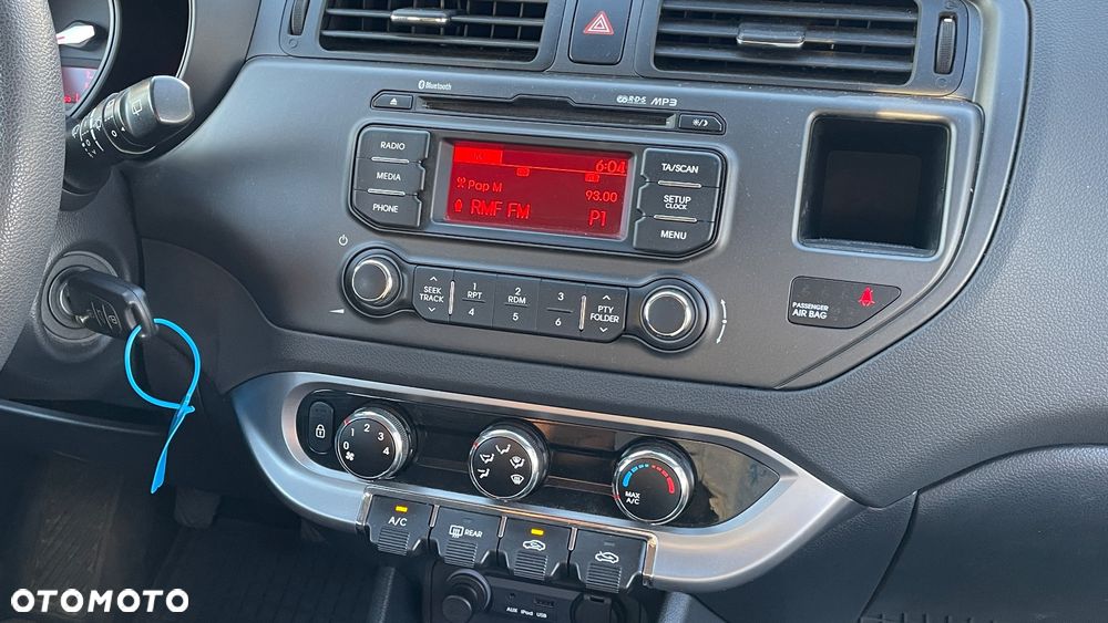 Kia Rio 1.1 crdi L - 25