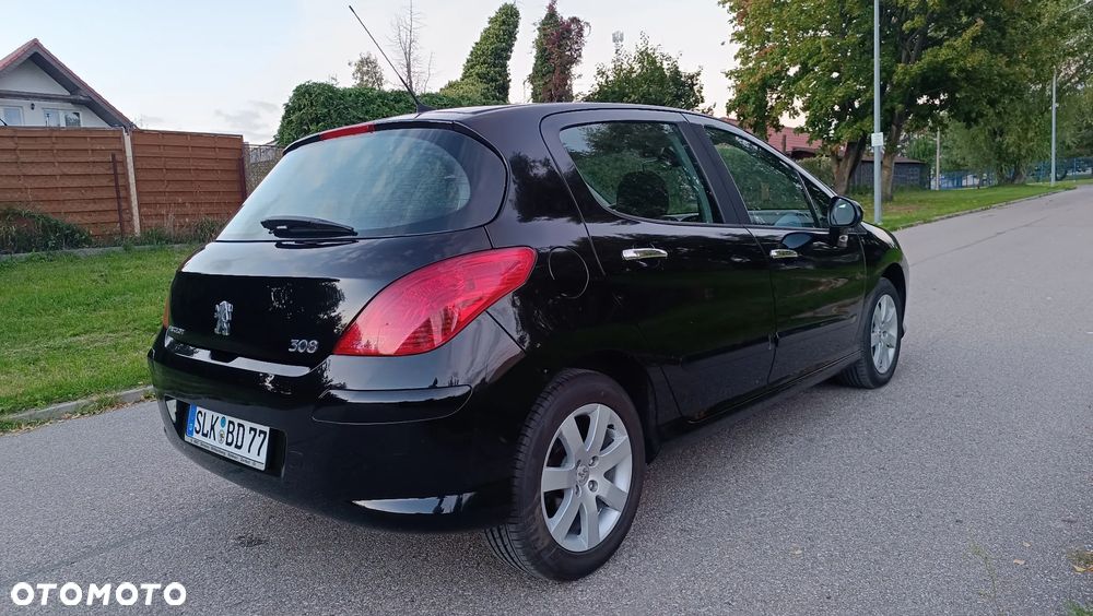 Peugeot 308 HDi FAP 135 Platinum - 7