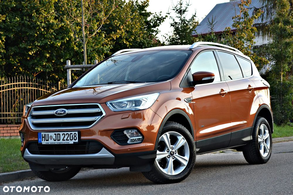 Ford Kuga 1.5 EcoBoost 4x4 Titanium - 1