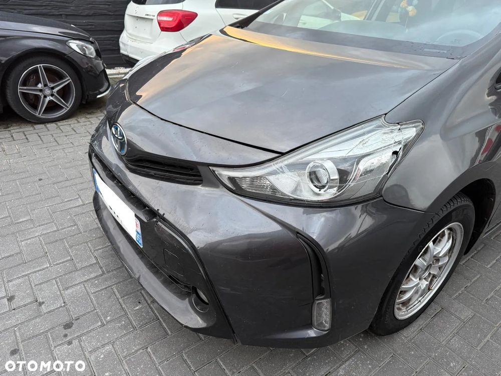 Toyota Prius+ (Hybrid) - 26