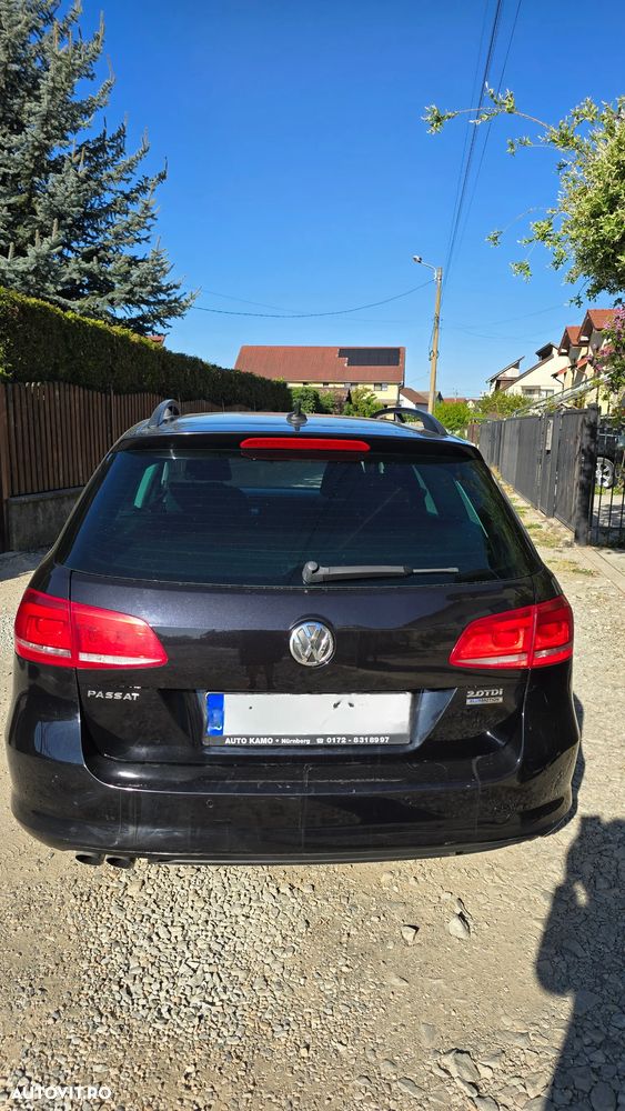Volkswagen Passat 2.0 TDI BlueMotion Technology DSG Comfortline - 10