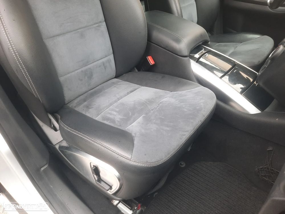 Mercedes-Benz R 300 CDI 4-Matic - 32
