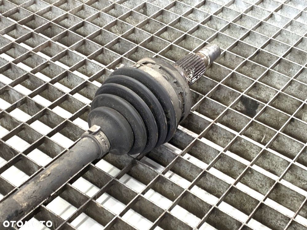 PÓŁOŚ PRAWY PRZÓD  PORSCHE PANAMERA (970) 2009 - 2017 4.8 4S 294 kW [400 KM] benzyna 2009 - 2013 - 5