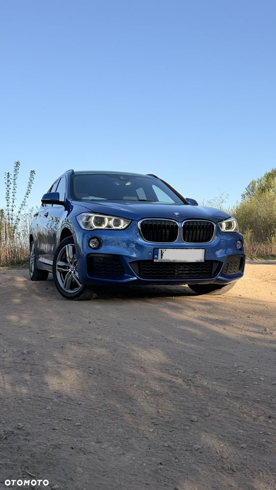 BMW X1 xDrive18d - 13