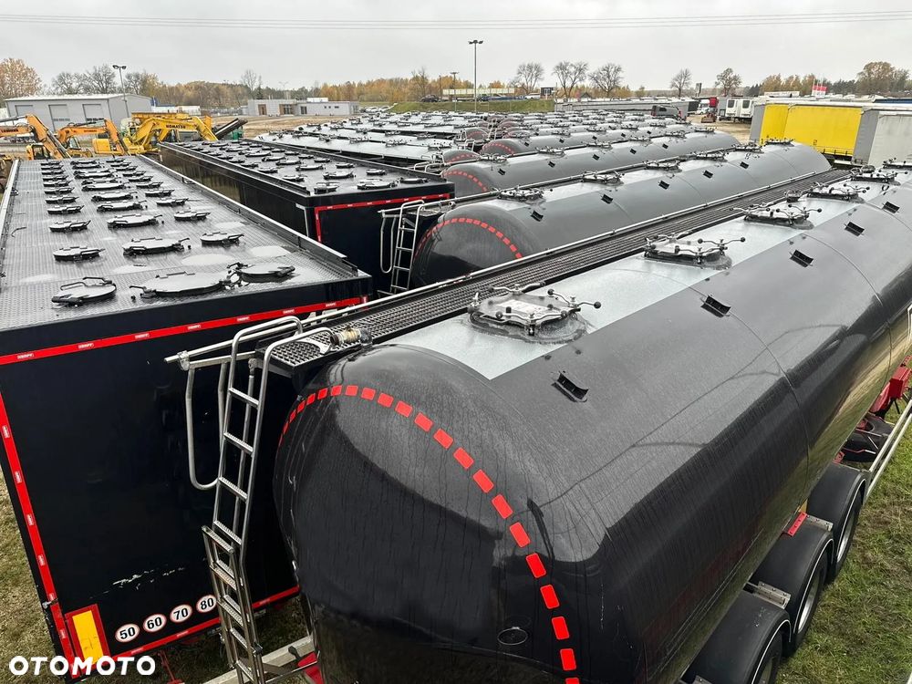 Feldbinder 334C 15 A-1-1-40 / 2022 / 66 m3 / 20 sztuk - 15