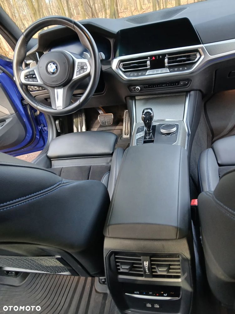 BMW Seria 3 M340i xDrive mHEV sport - 16