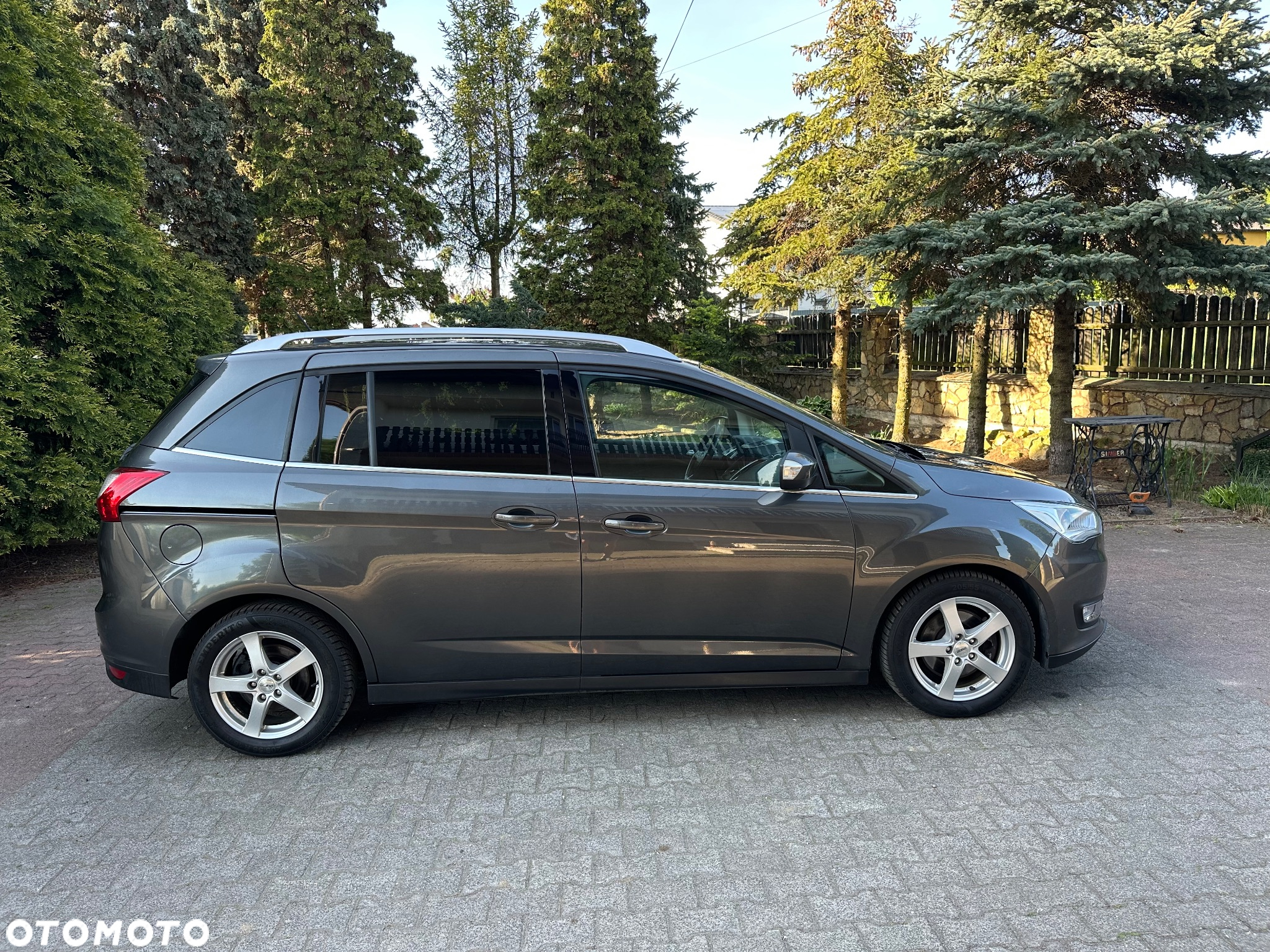 Ford Grand C-MAX 1.5 TDCi Start-Stopp-System Titanium - 3