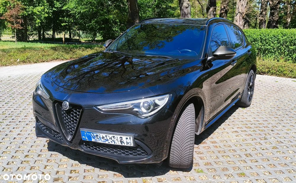 Alfa Romeo Stelvio 2.0 Turbo 16V AT8-Q4 Estrema - 11