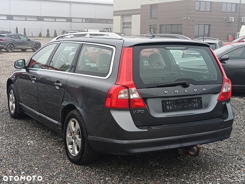 Volvo V70 D5 DPF Summum - 10