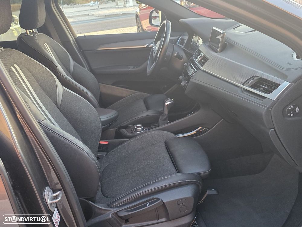 BMW X2 25 e xDrive Pack M - 17