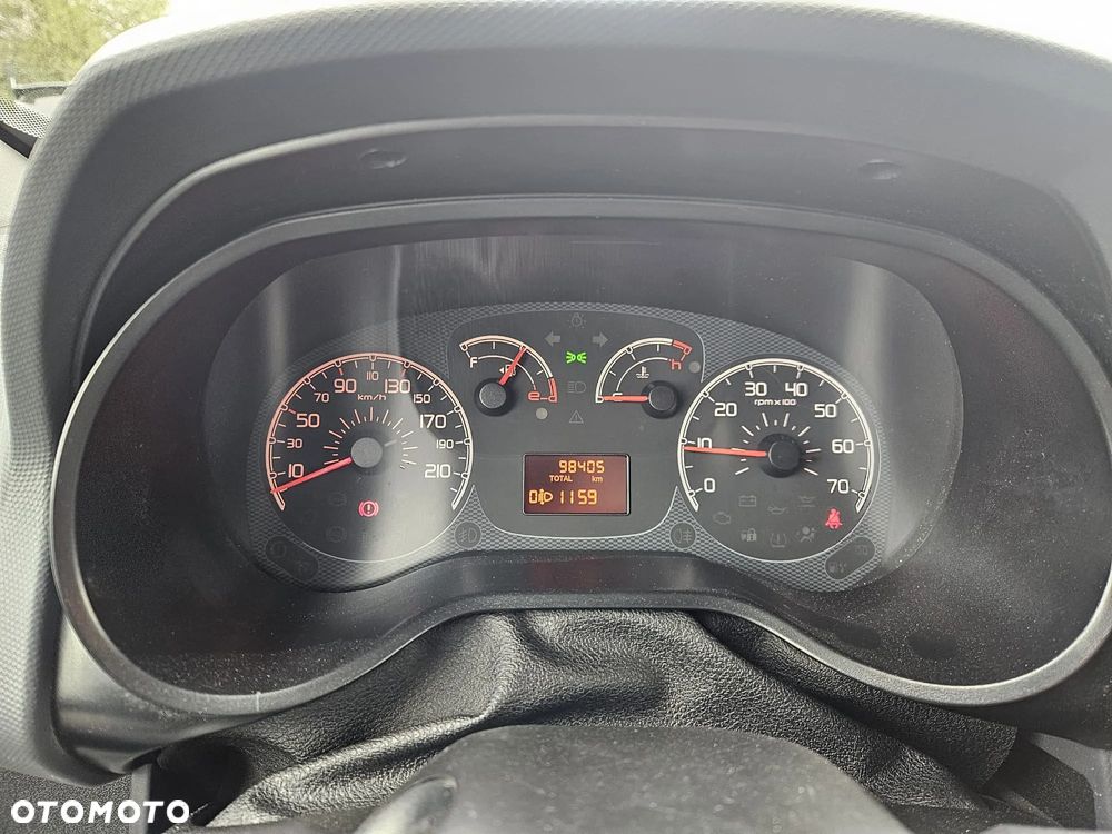Fiat DOBLO - 16