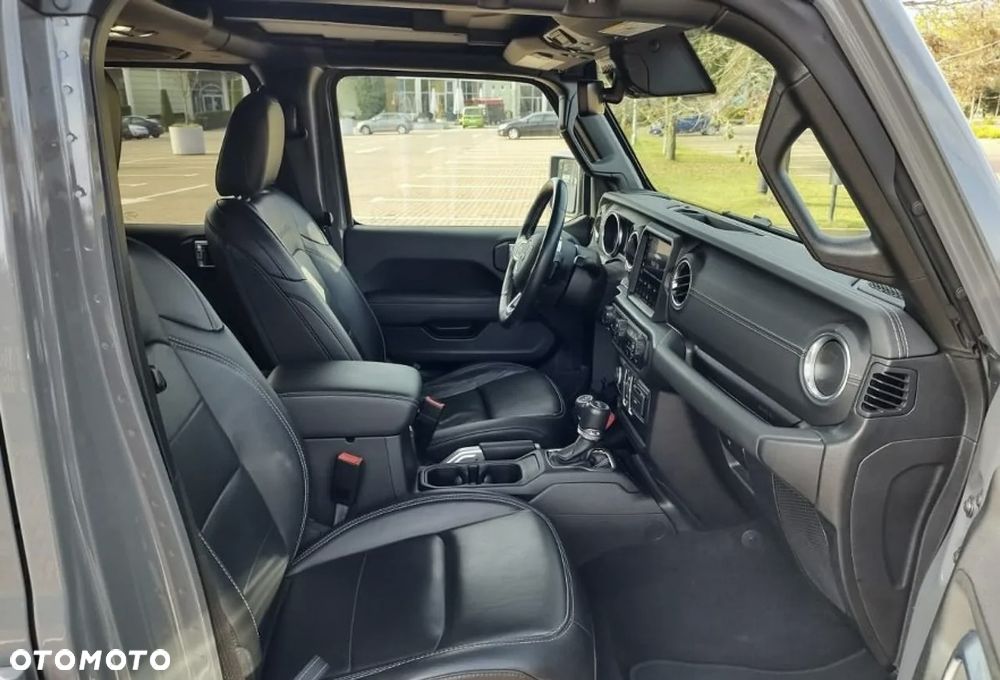 Jeep Wrangler Unlimited 3.6 Automatik Sahara - 14