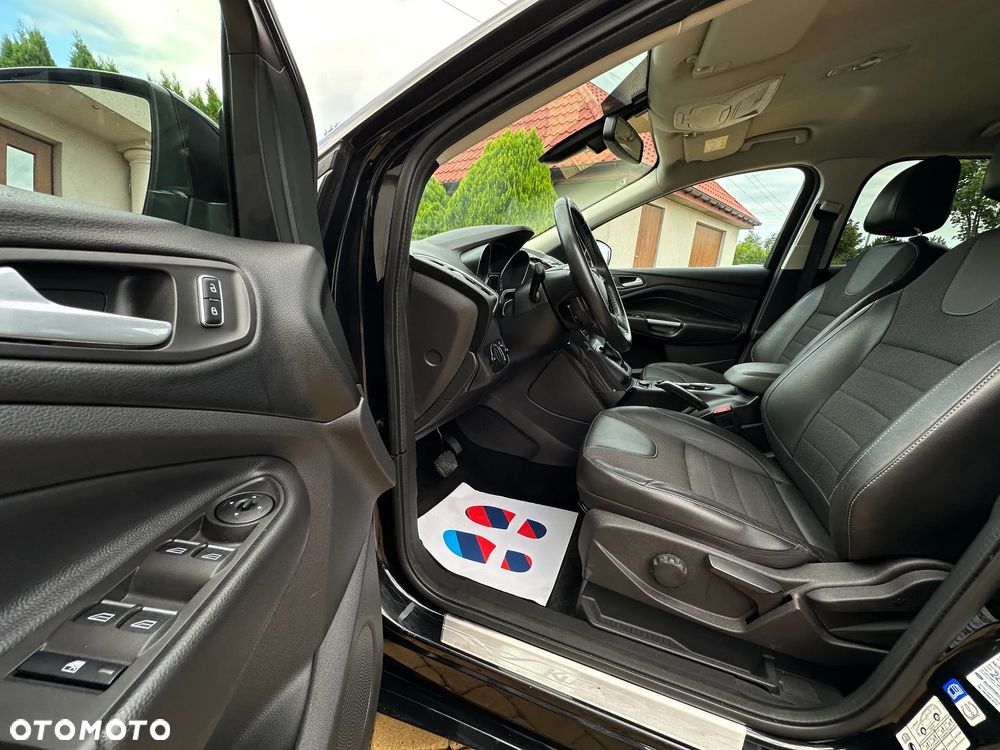 Ford Kuga - 18