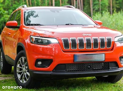 Jeep Cherokee - 4