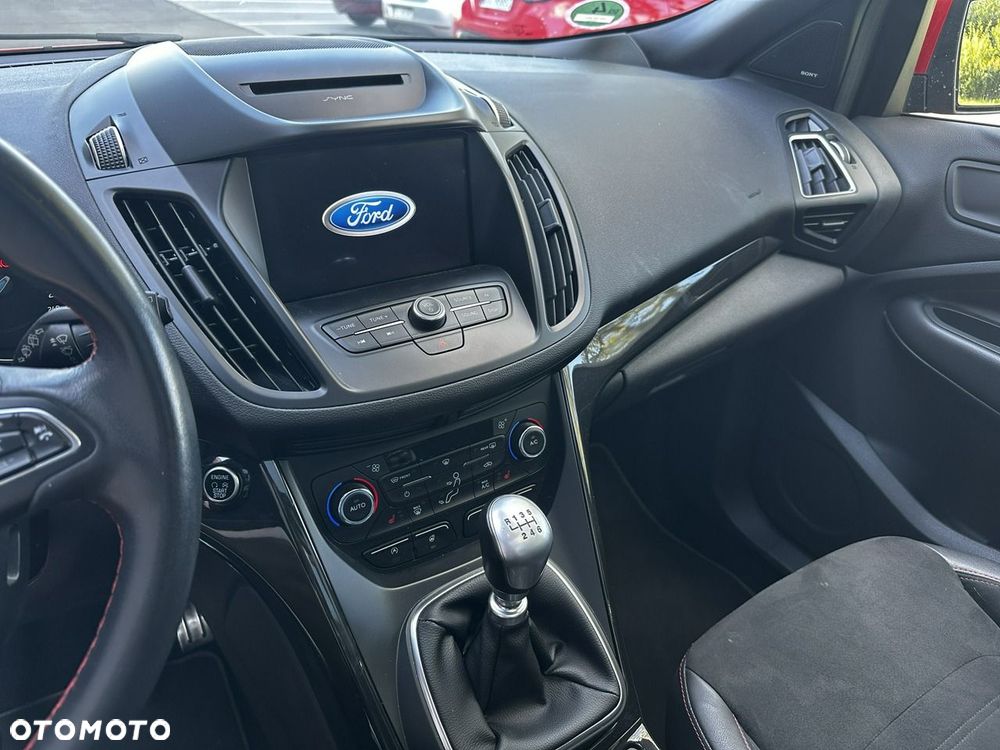 Ford Kuga - 14