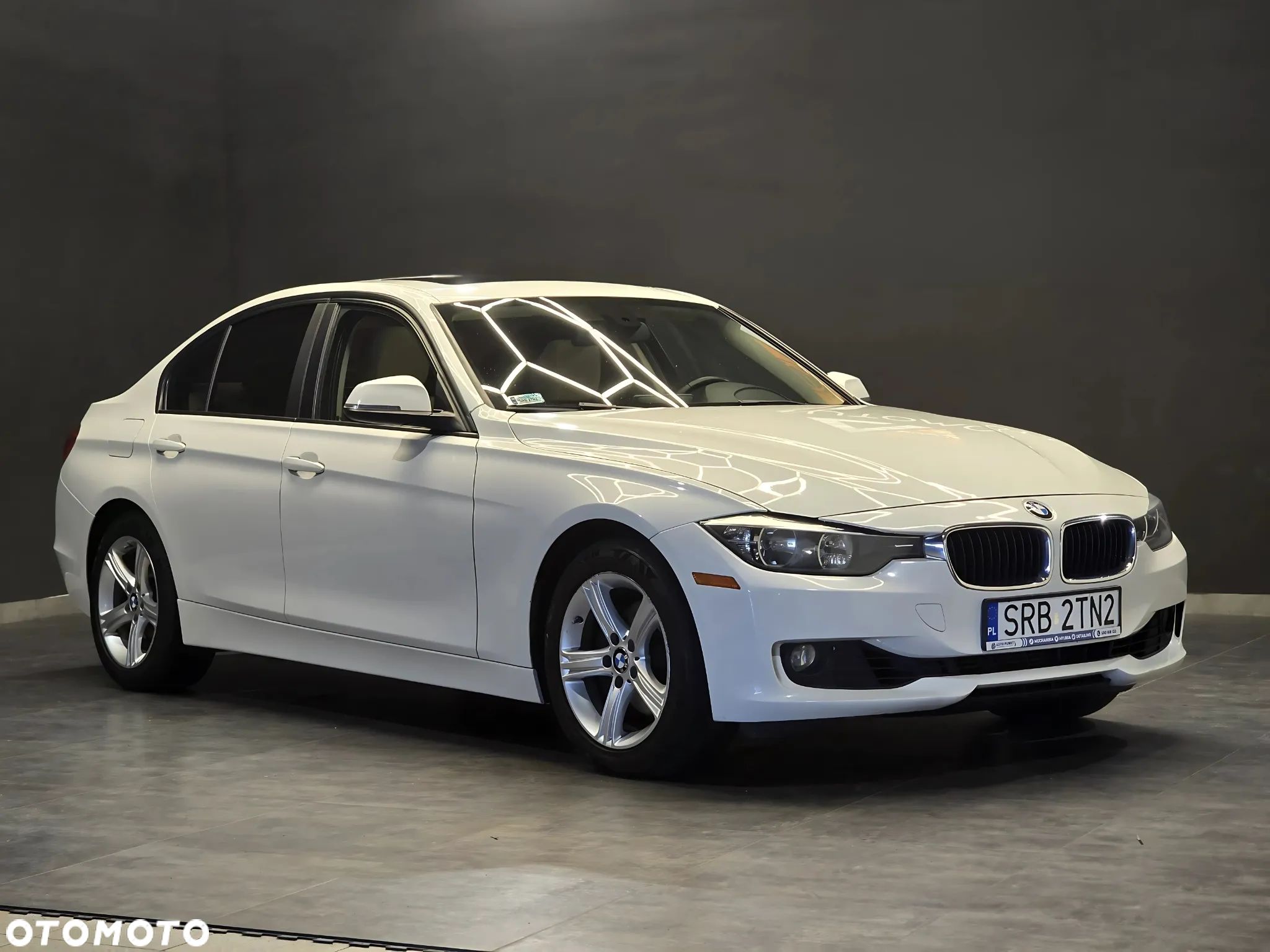 BMW Seria 3 328i xDrive - 1