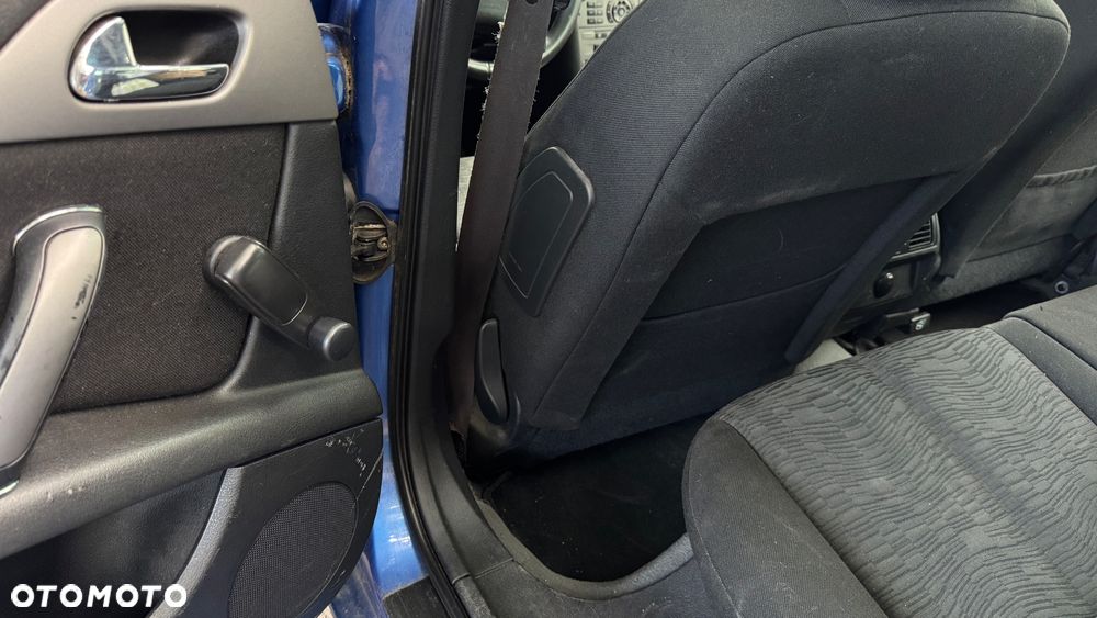 Peugeot 407 1.6 HDI Premium - 25