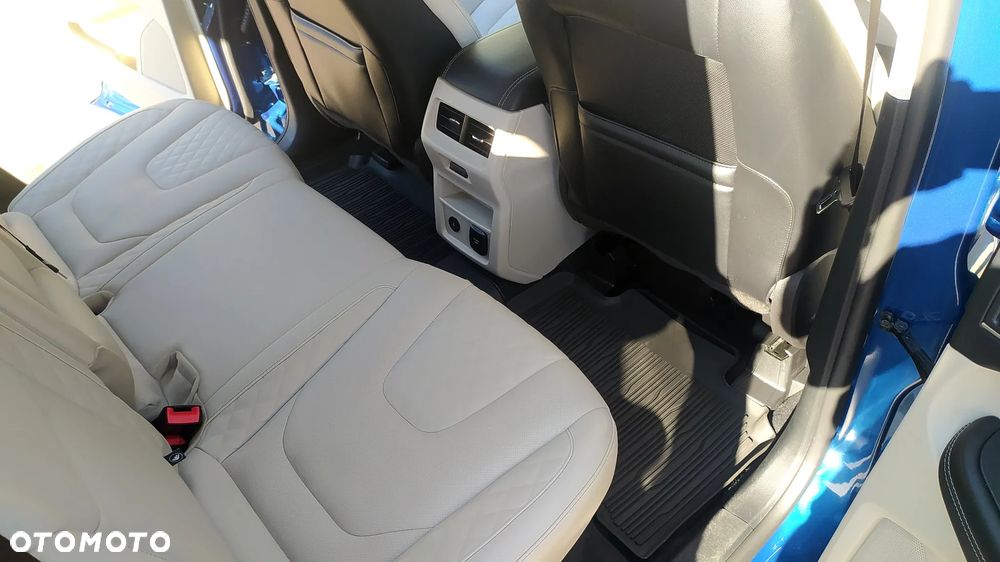 Ford Edge - 35