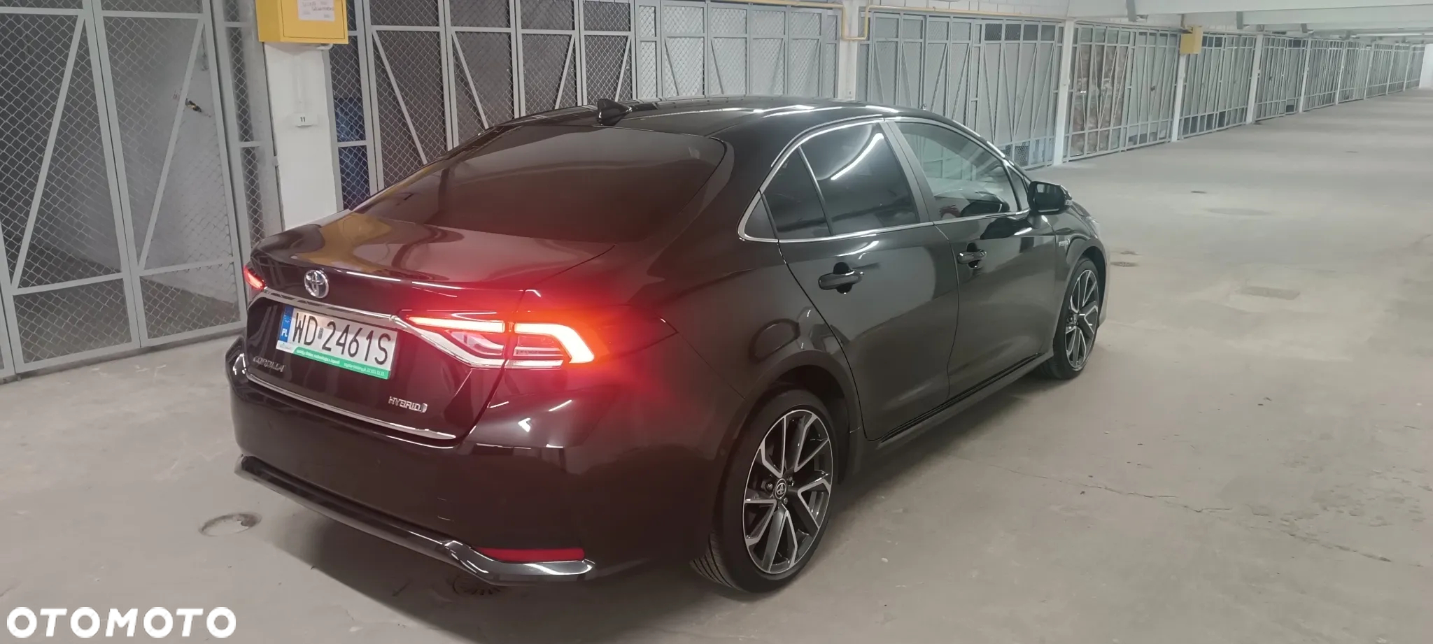 Toyota Corolla 1.8 Hybrid Executive - 2