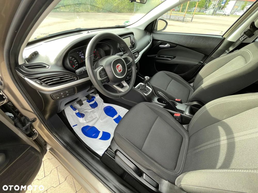 Fiat Tipo 1.4 16V More - 9