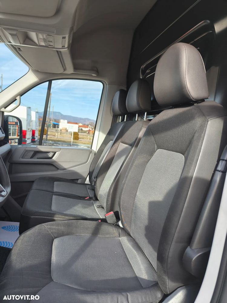 Volkswagen Crafter - 10