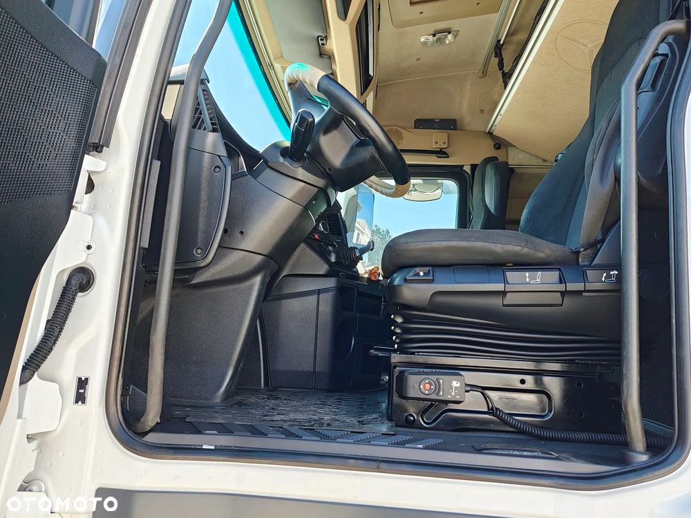 Mercedes-Benz ACTROS 1845 315/70R22,5 - 22