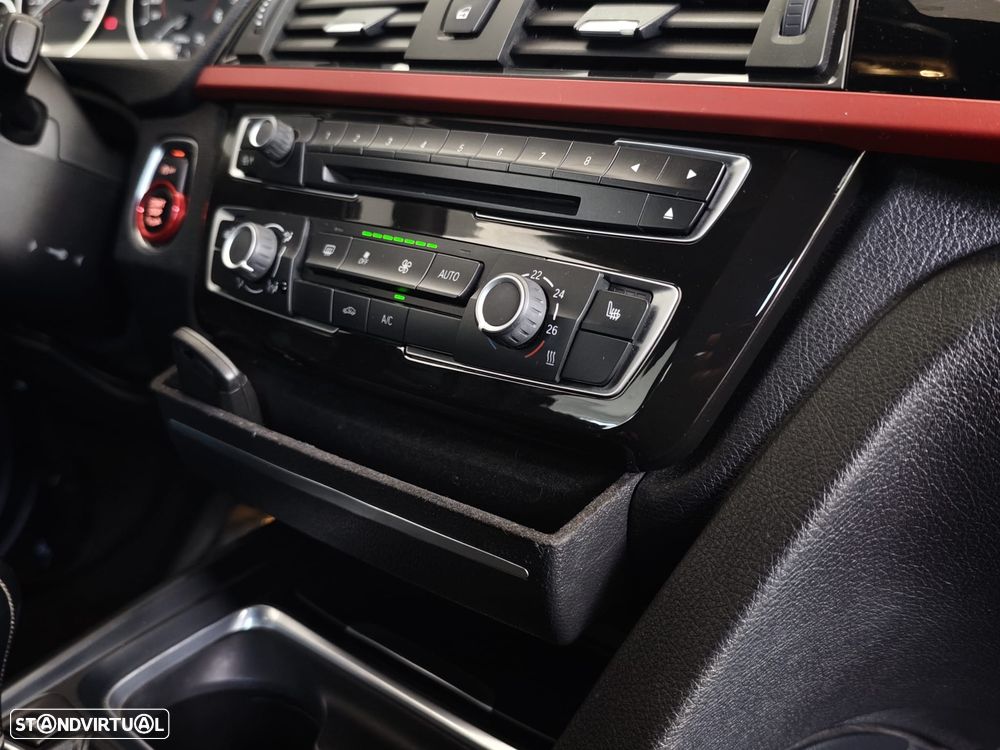 BMW 320 d Pack M - 44