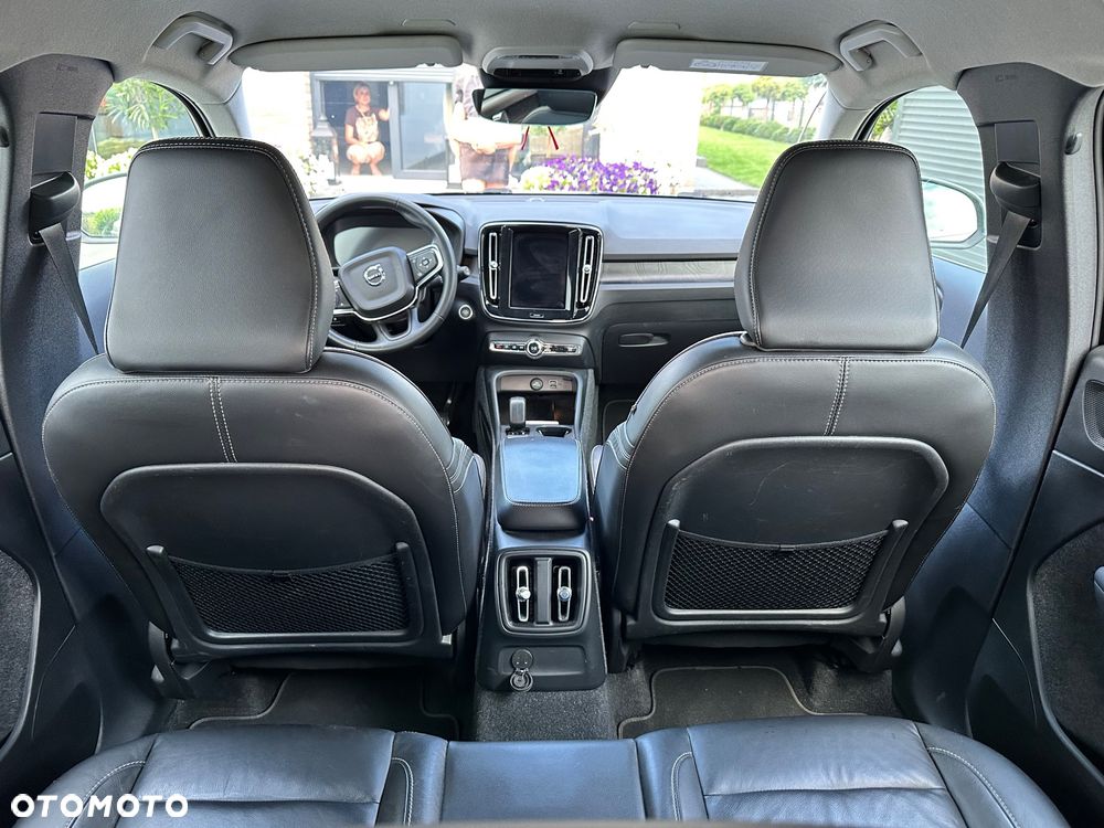 Volvo XC 40 - 11