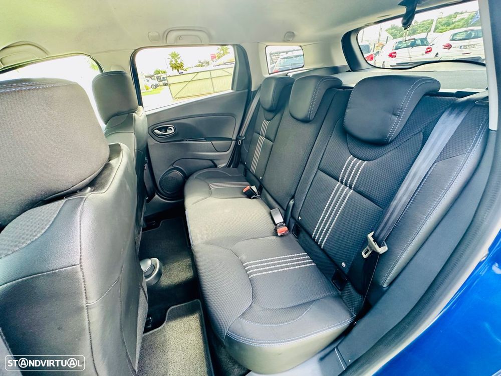 Renault Clio Sport Tourer 1.2 TCe GT Line - 26