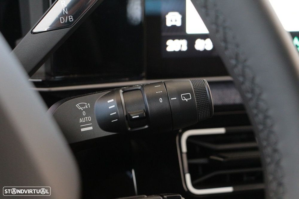 Renault 5 E-Tech 52 kWh Evolution Autonomia Conforto - 41