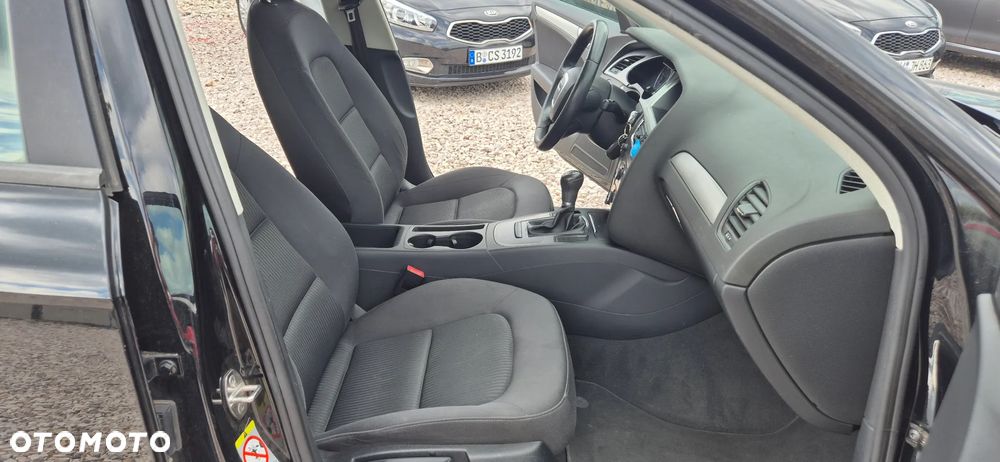 Audi A4 ver-avant-1-8-tfsi-ambiente - 19