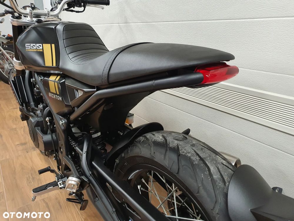 Brixton Crossfire - 9