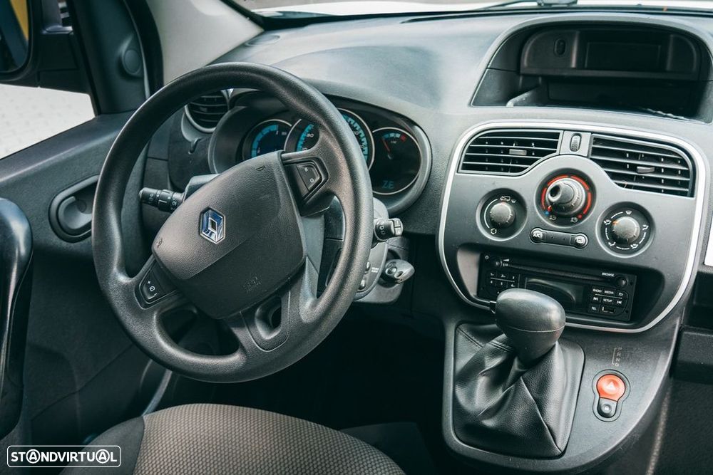 Renault Kangoo E-Tech - 8