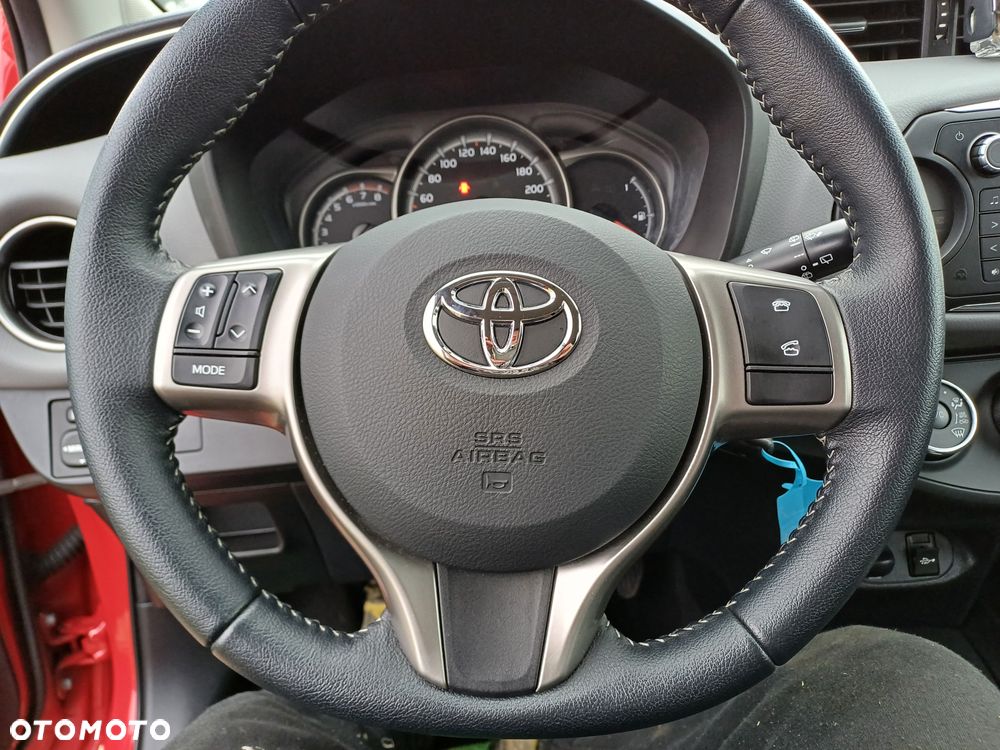 Toyota Yaris - 14